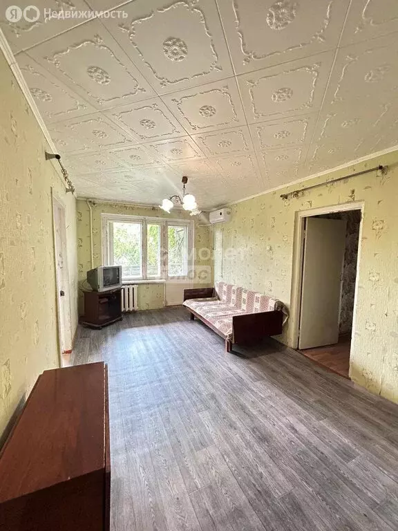 3-комнатная квартира: Астрахань, улица Савушкина, 49 (57.7 м) - Фото 0