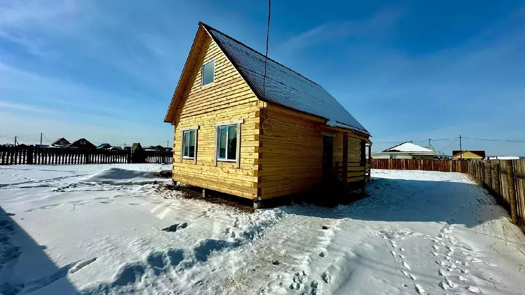 Дом в Иркутская область, Иркутский район, с. Хомутово ул. Кирова, 77А ... - Фото 0