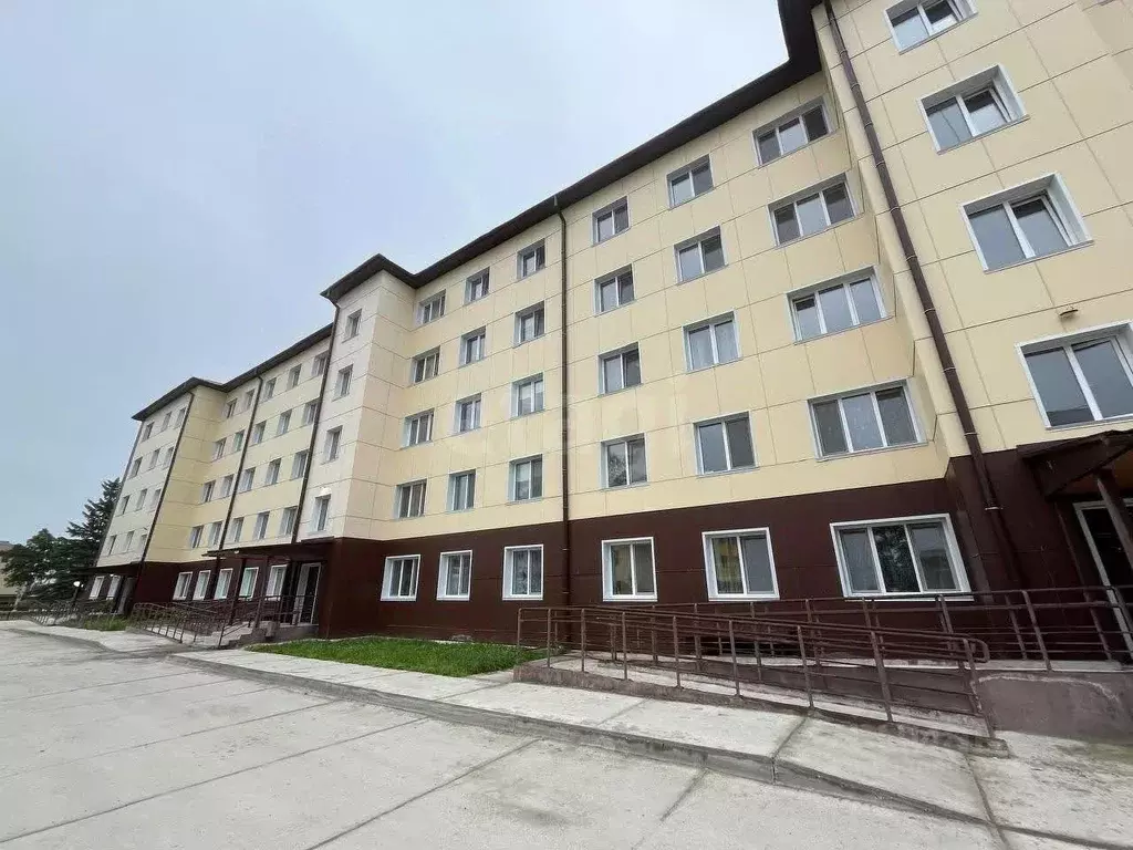 2-к кв. Сахалинская область, Смирных пгт ул. Ленина, 2 (52.2 м) - Фото 1