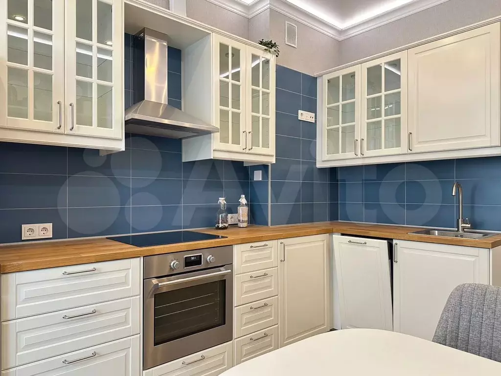 2-к. квартира, 69 м, 3/6 эт. - Фото 0