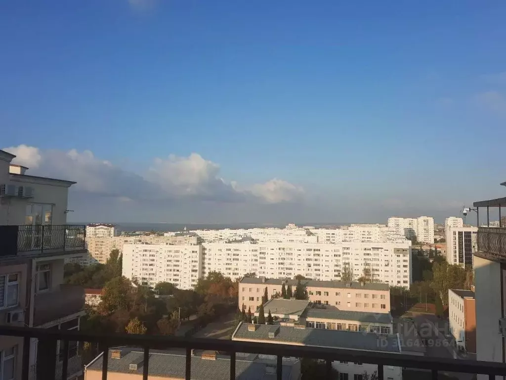 2-к кв. Севастополь просп. Октябрьской Революции, 54 (53.0 м) - Фото 0