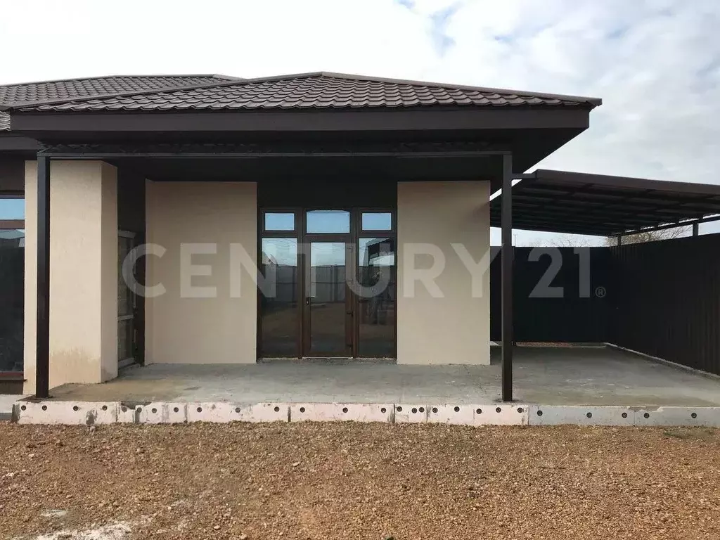 Дом в Крым, Сакский район, с. Уютное ул. Юрия Гагарина, 13 (135 м) - Фото 2