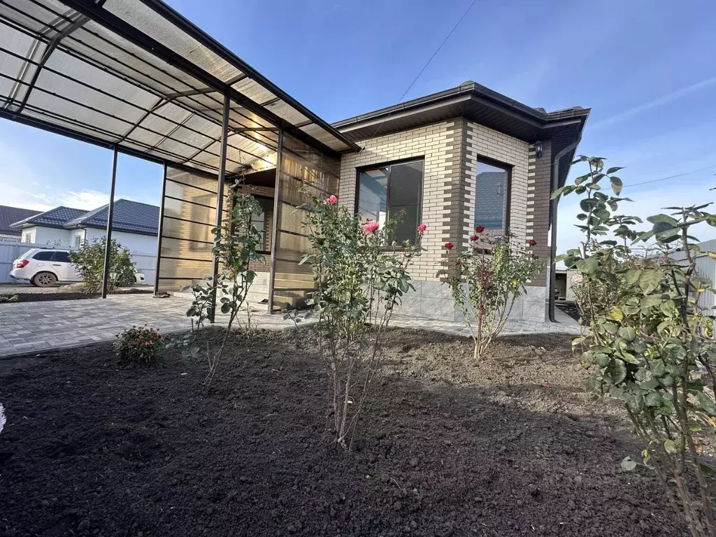 Дом в Краснодарский край, Динской район, Нововеличковское с/пос, ... - Фото 1