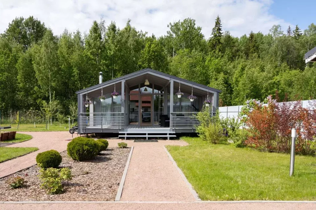 Коттедж в Ленинградская область, Ломоносовский район, Пениковское ... - Фото 1