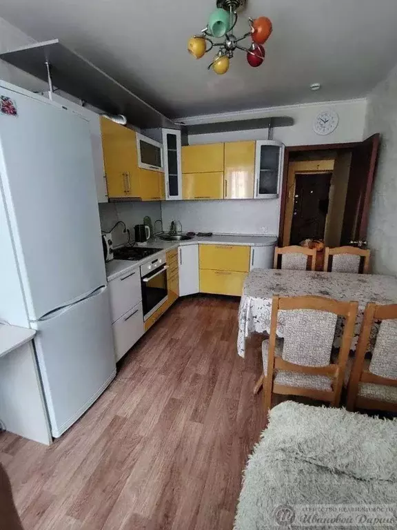 3-к кв. Самарская область, Самара ул. Гастелло, 42 (75.0 м) - Фото 0