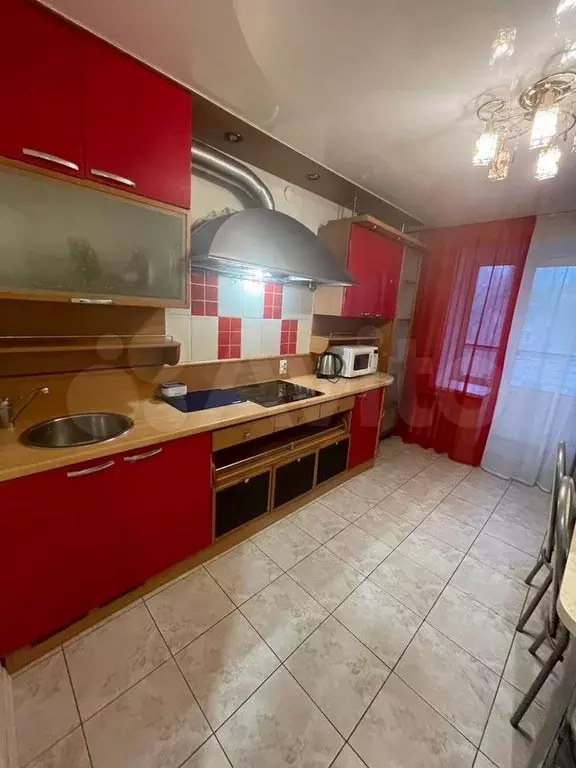 1-к. квартира, 35 м, 4/9 эт. - Фото 0
