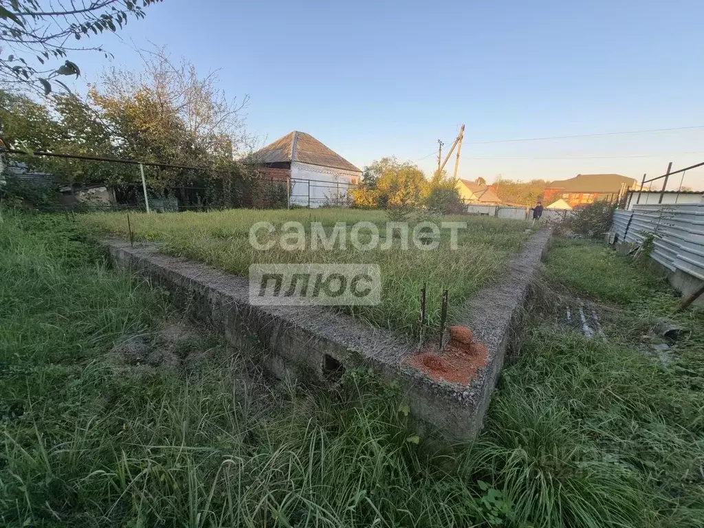 Участок в Краснодарский край, Апшеронск Комсомольская ул. (3.0 сот.) - Фото 1