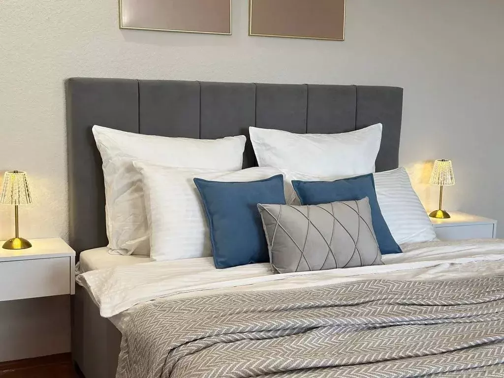 1-к кв. Бурятия, Улан-Удэ ул. Модогоева, 1А (43.0 м) - Фото 1