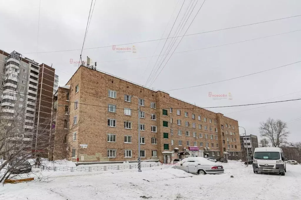 Комната Свердловская область, Екатеринбург ул. Шишимская, 22 (18.3 м) - Фото 1