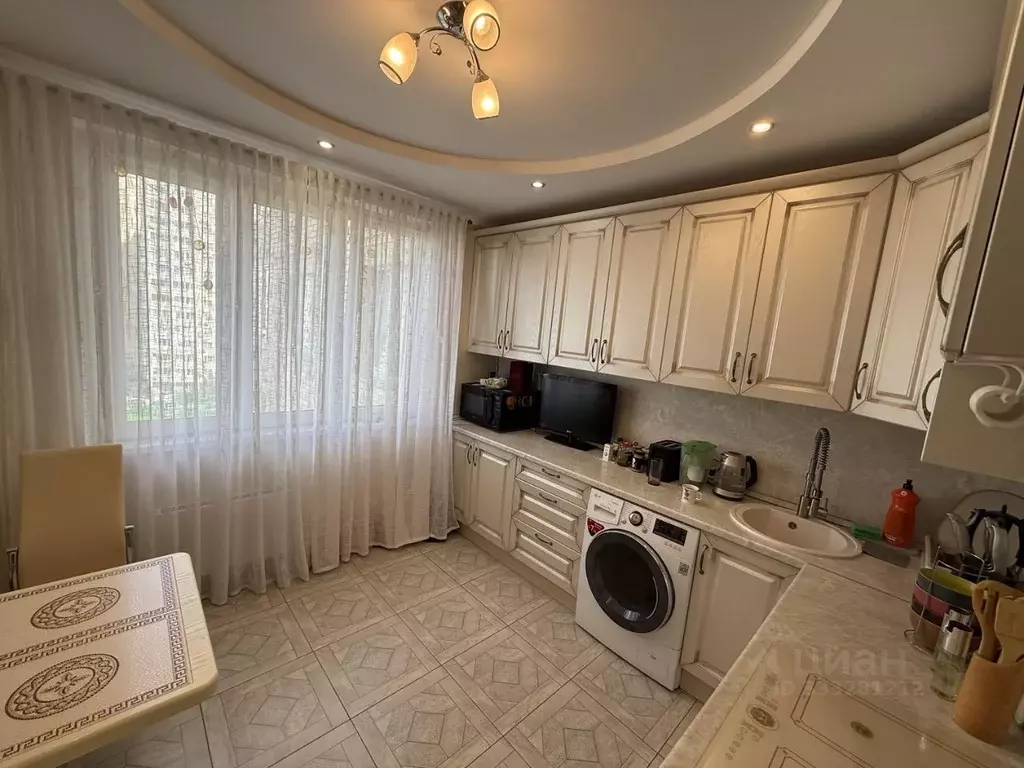 Комната Москва, Москва, Московский г. ул. Бианки, 13 (16.0 м) - Фото 1
