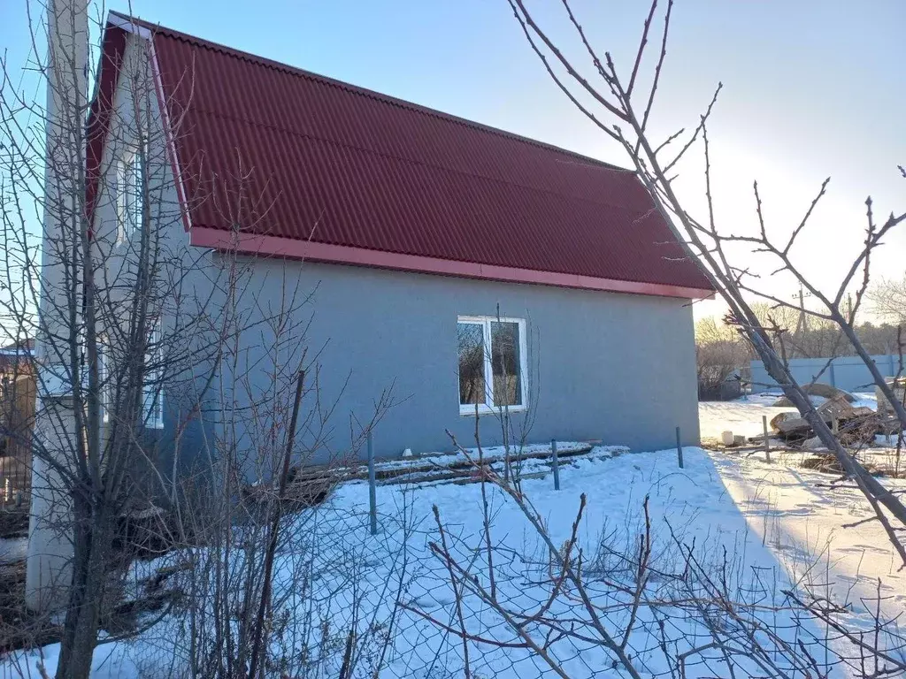 Дом в Саратовская область, Энгельсский район, Красноярское ... - Фото 2