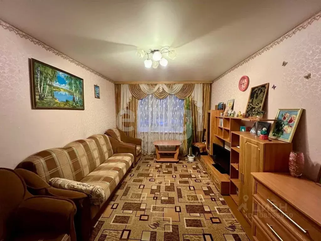 2-к кв. Брянская область, Карачев ул. Свердлова, 31 (50.6 м) - Фото 1