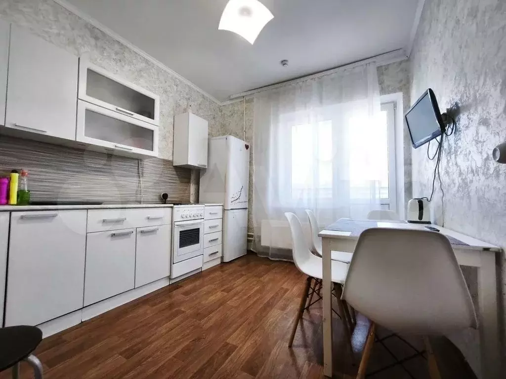 1-к. квартира, 30 м, 2/5 эт. - Фото 1