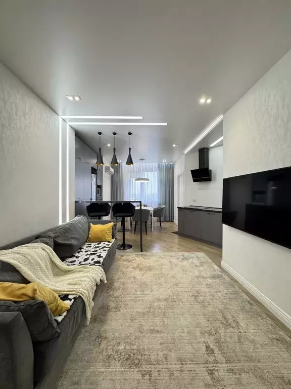 2-к кв. Пензенская область, Пенза ул. Плеханова, 14 (70.0 м) - Фото 1