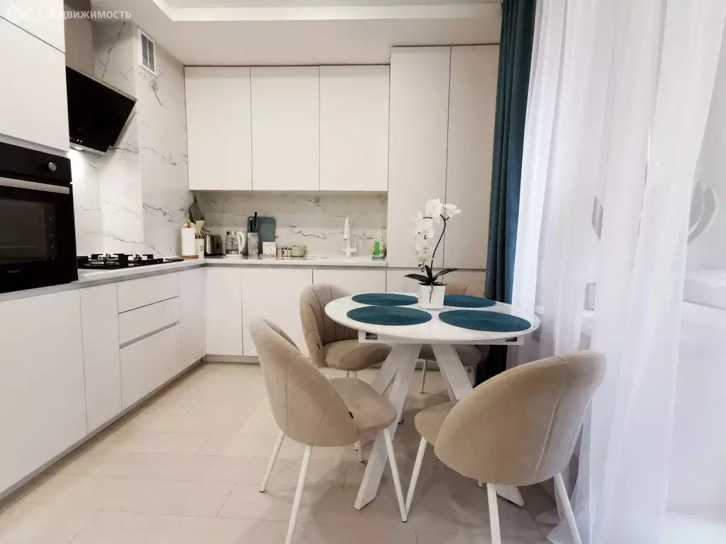 4-комнатная квартира: Липецк, улица Гагарина, 93 (65.5 м) - Фото 1