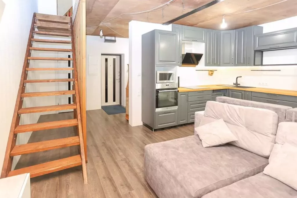 4-к кв. Хабаровский край, Хабаровск Тихоокеанская ул., 223 (100.0 м) - Фото 0