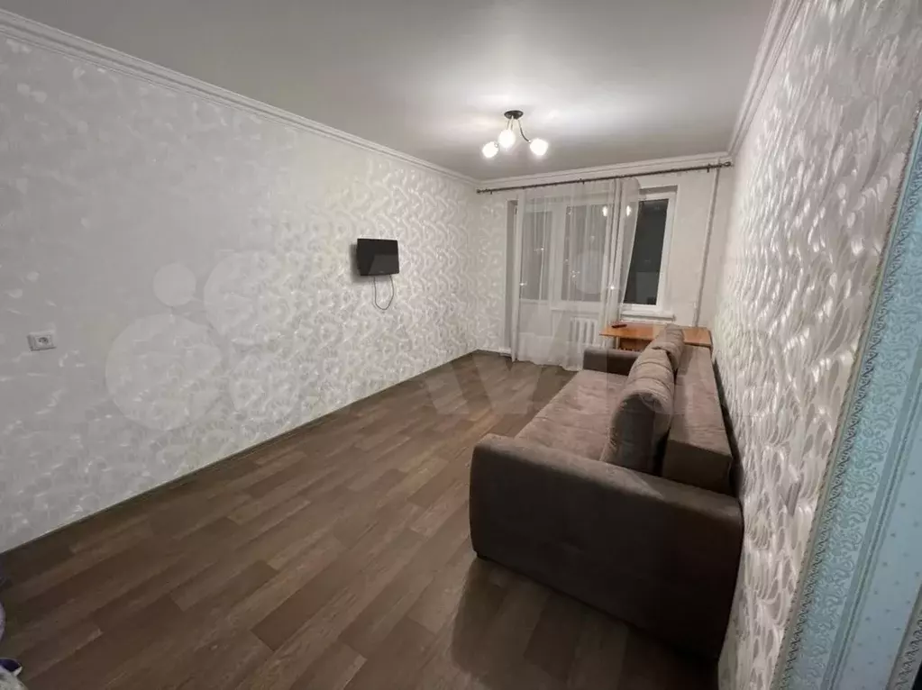 1-к. квартира, 31 м, 6/10 эт. - Фото 0