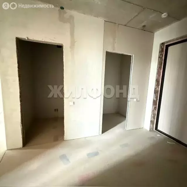 3-комнатная квартира: Новосибирск, улица Семьи Шамшиных, 93 (87.6 м) - Фото 1
