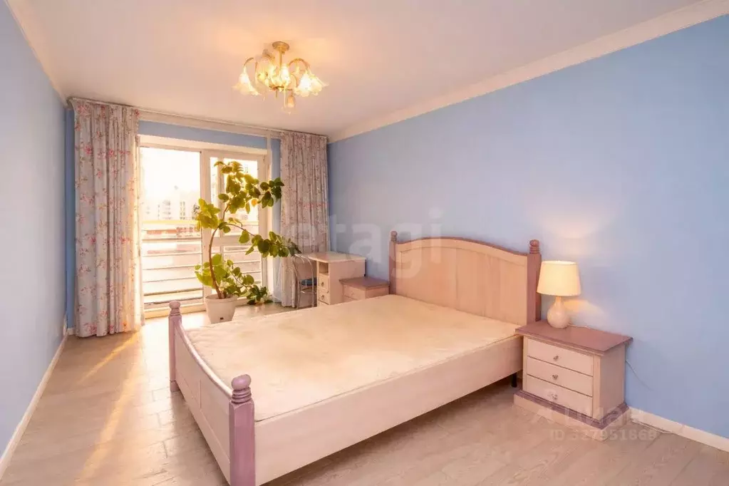 3-к кв. Тюменская область, Тюмень ул. Ю.-Р.Г. Эрвье, 24к4 (87.4 м) - Фото 1