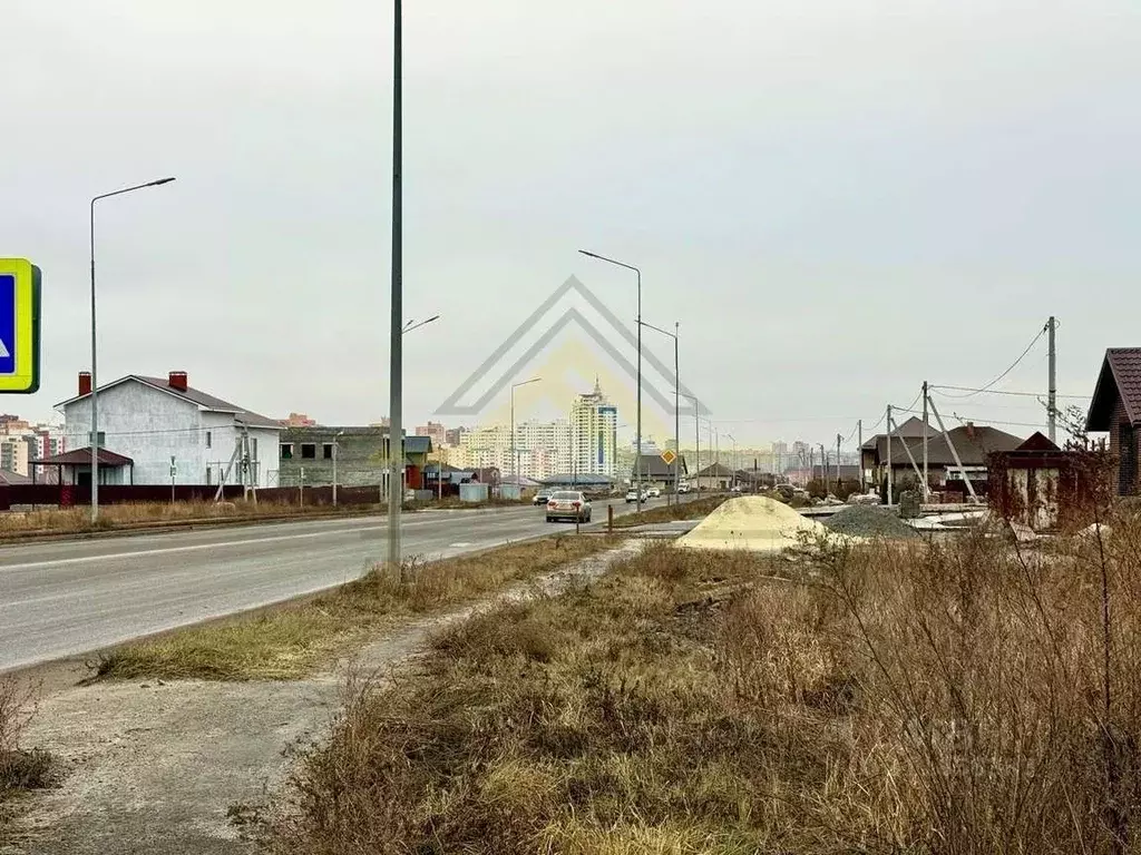 Участок в Белгородская область, Старый Оскол ул. Алексеевская, 52 ... - Фото 0