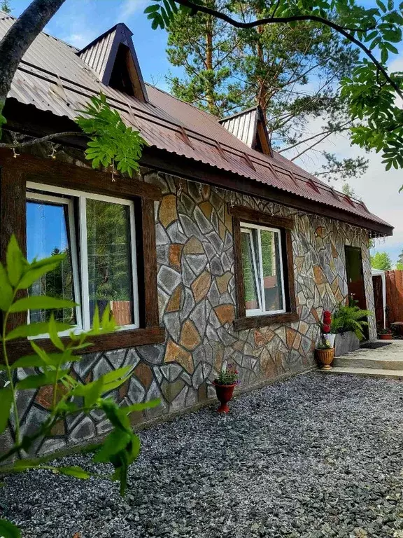 Дом в Томская область, Томск пос. Заварзино, Мостовая ул., 135Г (50 м) - Фото 1