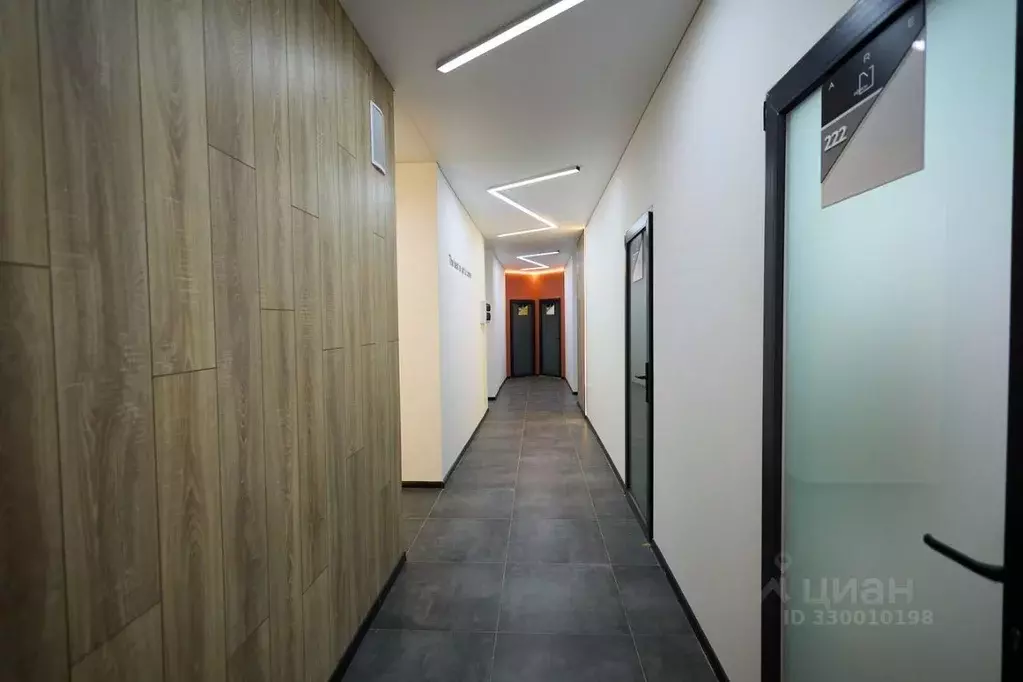 Офис в Татарстан, Казань ул. Аделя Кутуя, 68а (12 м) - Фото 1