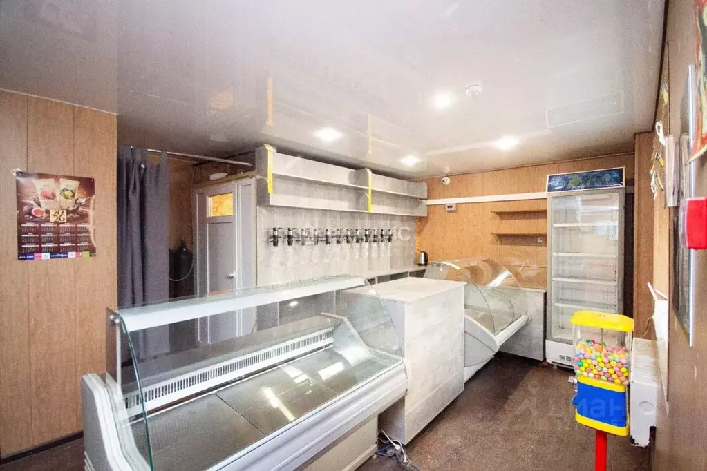 Торговая площадь в Саратовская область, Балаково ш. Саратовское, 70 ... - Фото 1