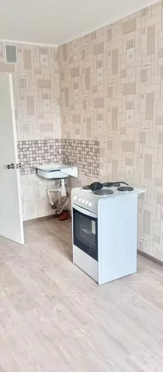 3-к. квартира, 80 м, 5/5 эт. - Фото 1