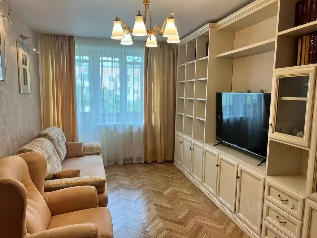 3-к кв. Москва Ленинградское ш., 112к3 (56.0 м) - Фото 1