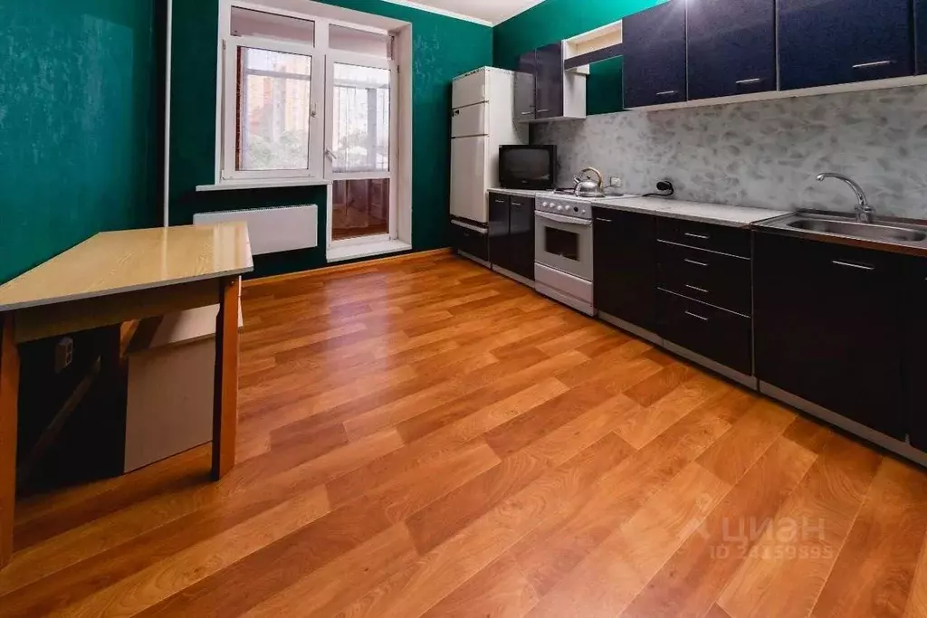 1-к кв. Оренбургская область, Оренбург Комсомольская ул., 122 (56.0 м) - Фото 1