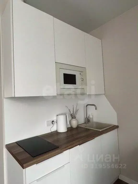 Студия Московская область, Красногорск Опалиха мкр, бул. Серебряный, 3 ... - Фото 1