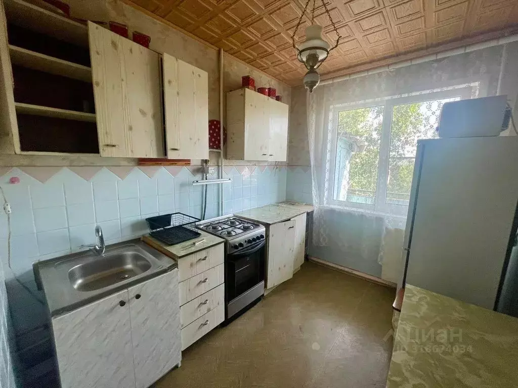 3-к кв. Волгоградская область, Волгоград Изоляторная ул., 2 (59.7 м) - Фото 1