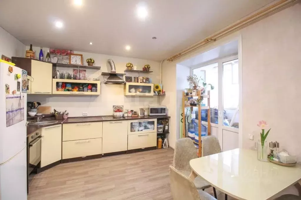 2-к кв. Алтайский край, Барнаул ул. Попова, 158 (65.9 м) - Фото 1