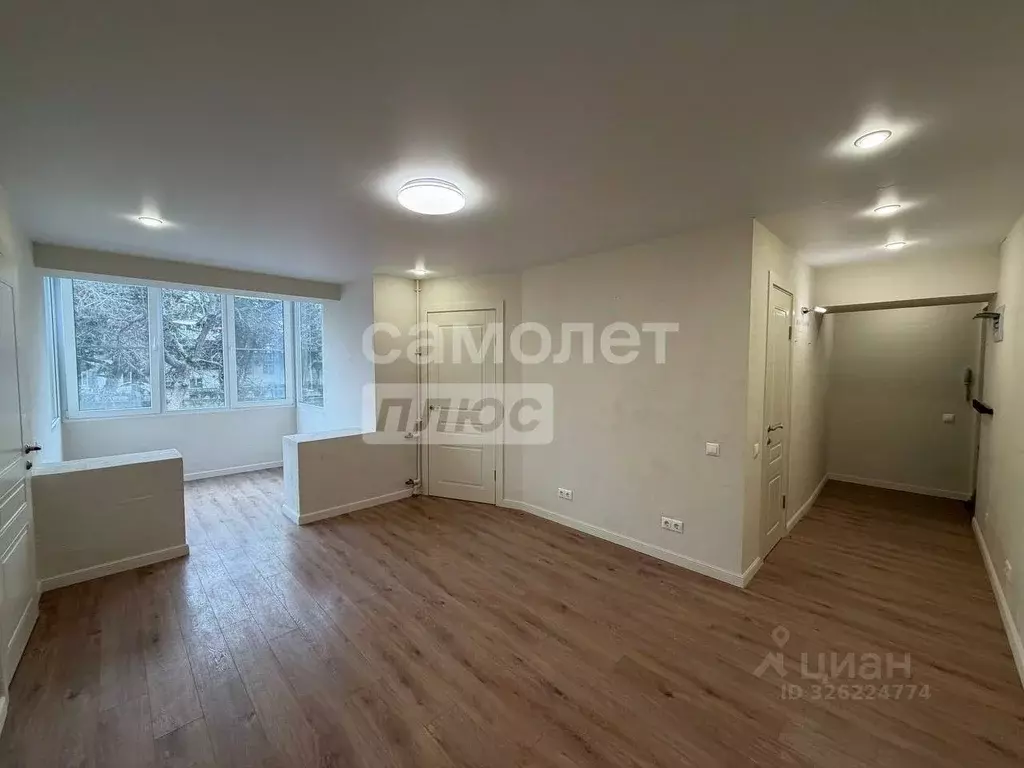 3-к кв. Краснодарский край, Туапсе ул. Фрунзе, 35 (40.7 м) - Фото 2