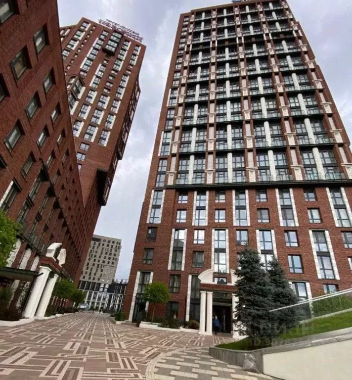 3-к кв. Москва ул. Адмирала Макарова, 6А (83.6 м) - Фото 0