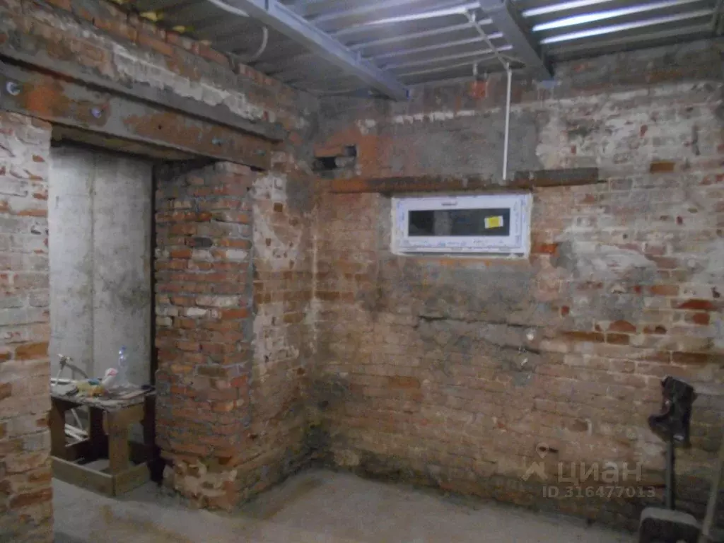 Помещение свободного назначения в Саратовская область, Саратов ул. ... - Фото 2