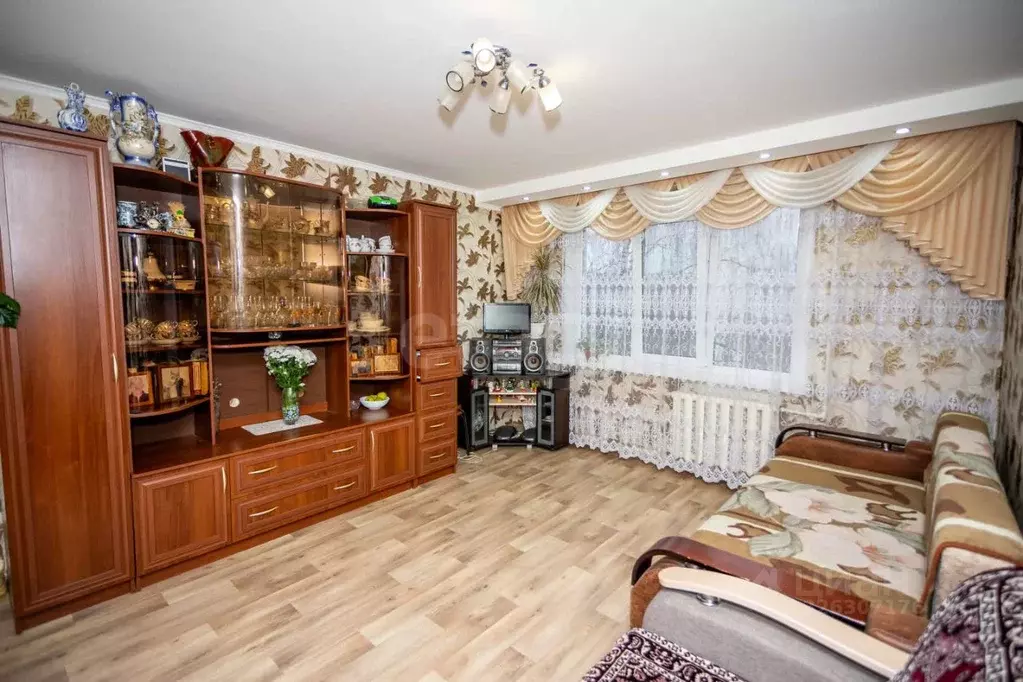 3-к кв. Татарстан, Набережные Челны 31-й комплекс, 16 (59.7 м) - Фото 1