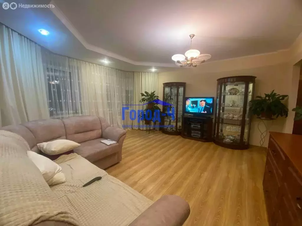 2-комнатная квартира: Чебоксары, Университетская улица, 36 (62 м) - Фото 2