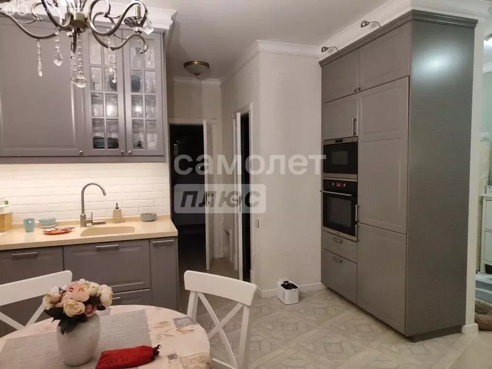 2-комнатная квартира: Балашиха, улица Строителей, 1 (70.2 м) - Фото 2