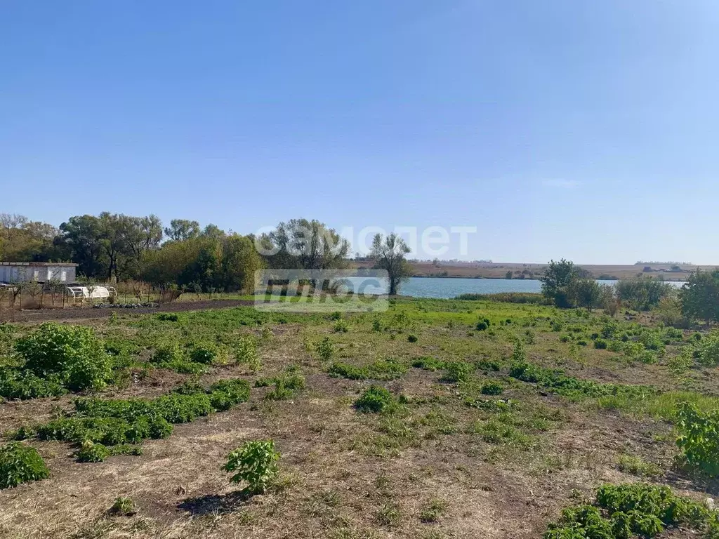 Участок в Курская область, Курский район, Лебяженский сельсовет, д. ... - Фото 1
