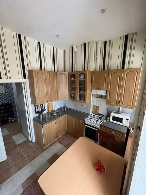 1-к. квартира, 40 м, 2/5 эт. - Фото 0