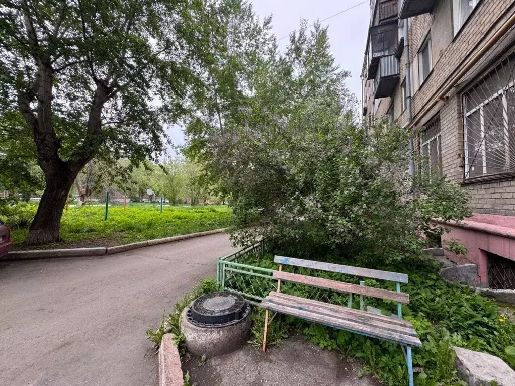 1-к кв. Челябинская область, Челябинск ул. Дегтярева, 79 (30.0 м) - Фото 0