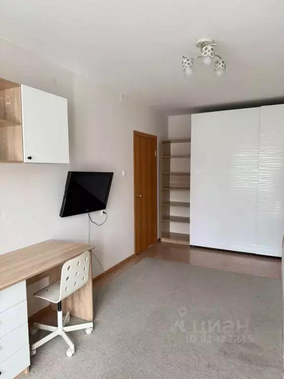 3-к кв. Томская область, Томск Дальне-Ключевская ул., 16А (79.0 м) - Фото 0