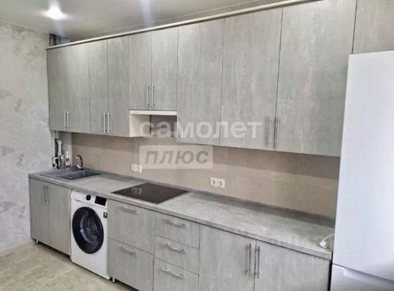 2-к кв. Курская область, Курск ул. Энгельса, 158к1 (56.4 м) - Фото 1