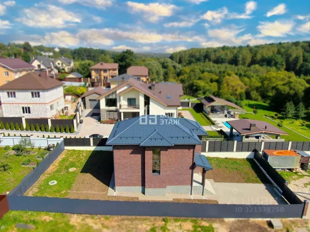 Дом в Калужская область, Калуга ул. Панорамная, 9 (150 м) - Фото 2