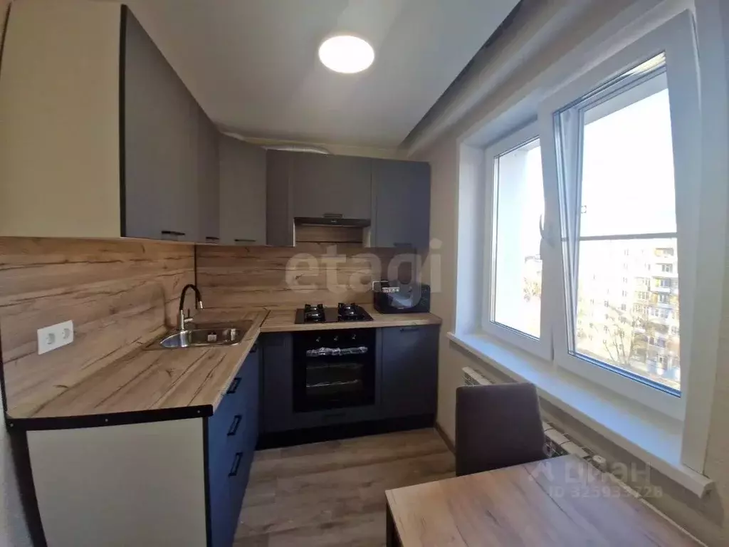 3-к кв. Московская область, Дмитров Загорская ул., 32 (60.7 м) - Фото 2