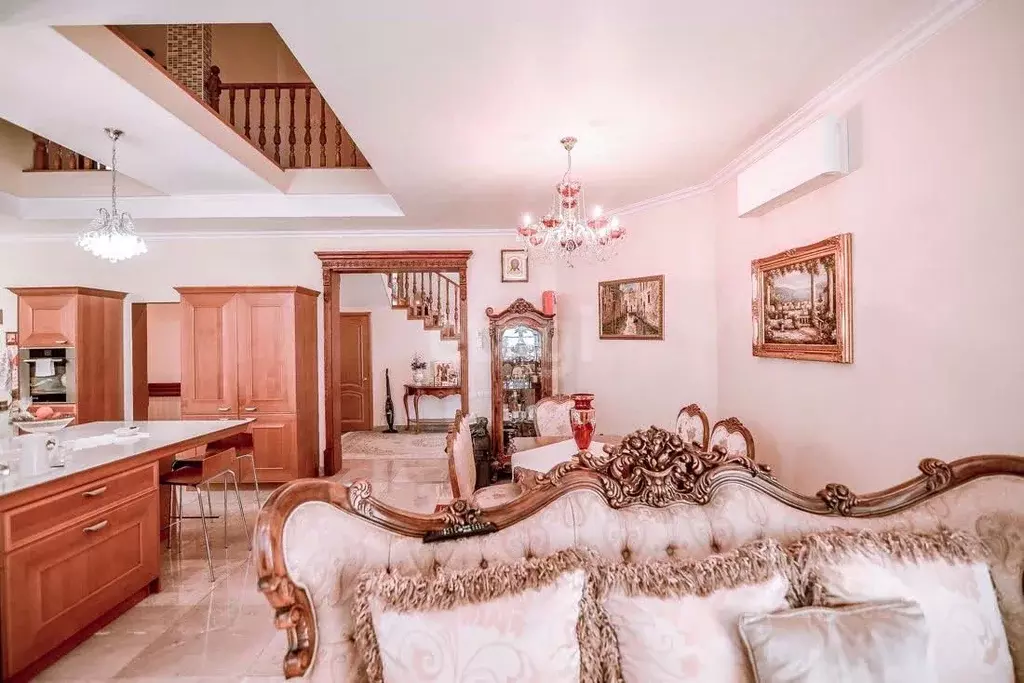 Дом в Сахалинская область, Южно-Сахалинск ул. Цветочная аллея, 1 (267 ... - Фото 2