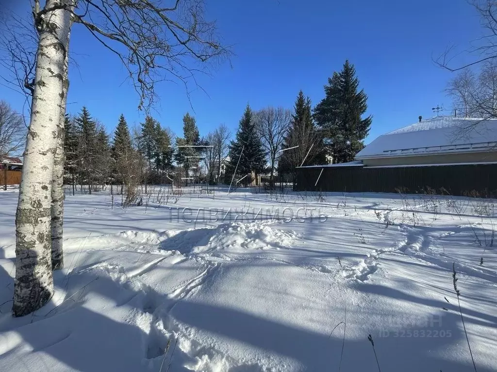 Участок в Санкт-Петербург, Санкт-Петербург, Петергоф ул. ... - Фото 2