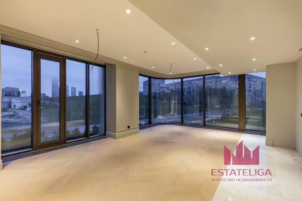 3-к кв. Москва ул. Братьев Фонченко, 1к4 (150.0 м) - Фото 1