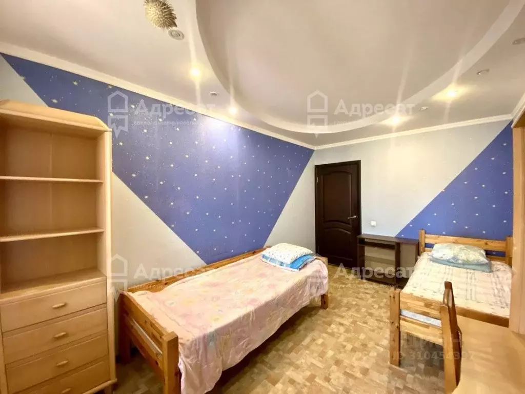 3-к кв. Волгоградская область, Волгоград бул. Энгельса, 26 (65.6 м) - Фото 1